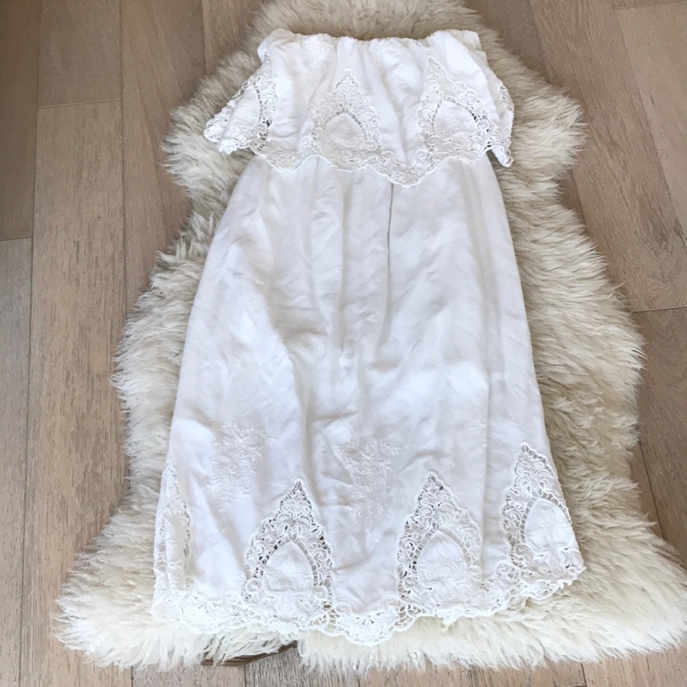 Strapless embroidered summer dress